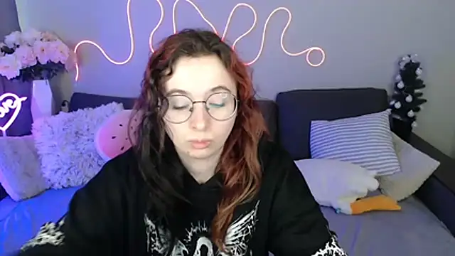 Mini Diva online show from 03.20.26