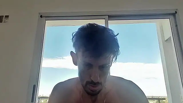 nicolaaaaas online show from 01.05.25