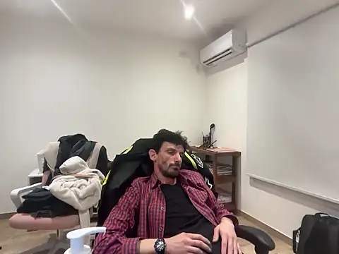 nicolaaaaas online show from 09.24.25