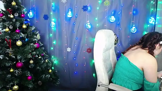 NicolPots online show from 12.16.24