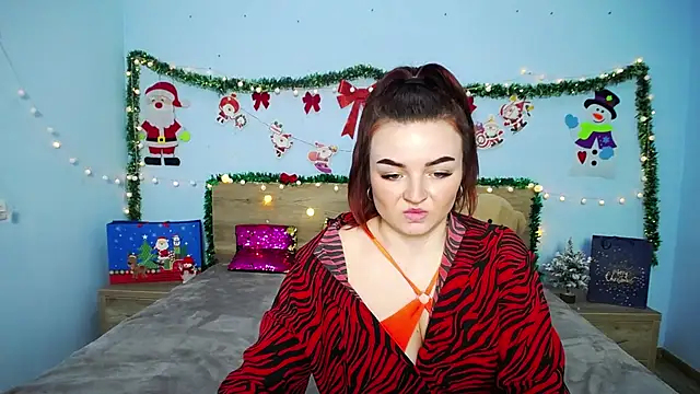 NicolPots online show from 12.18.24