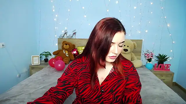 NicolPots online show from 01.17.25