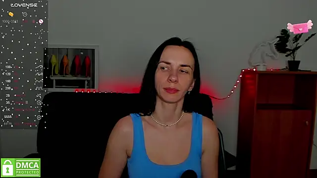 annakillianox online show from 03.15.25