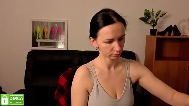Snapshot of annakillianox chatting on 04.30.26 annakillianox online show from 04.30.26
