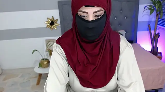 Snapshot of Jalima_sabag chatting on 12.13.24 Jalima sabag online show from 12.13.24
