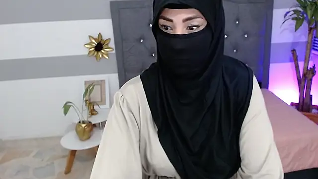 Snapshot of Jalima_sabag chatting on 12.23.24 Jalima sabag online show from 12.23.24