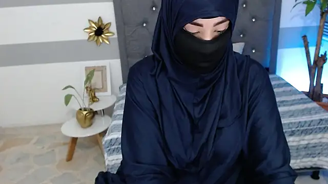 Snapshot of Jalima_sabag chatting on 12.28.24 Jalima sabag online show from 12.28.24
