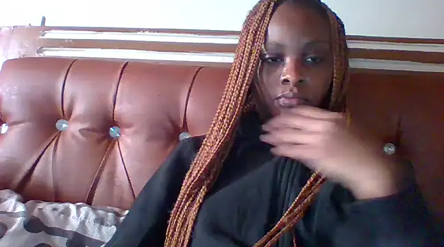 Snapshot of Toxique_ chatting on 02.13.25 Toxique online show from 02.13.25