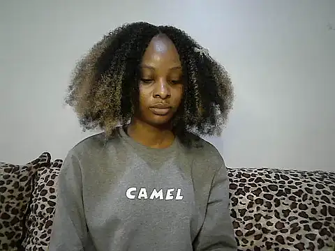 Snapshot of Toxique_ chatting on 11.07.25 Toxique online show from 11.07.25