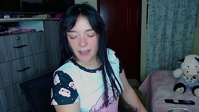 nahia  2 online show from 09.21.25