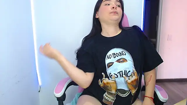 nahia  2 online show from 12.18.25