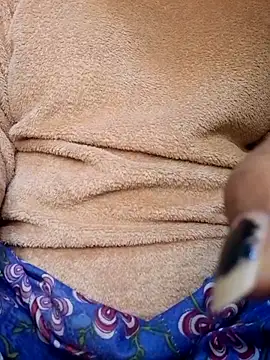 Desi-GIRL- online show from 02.12.25