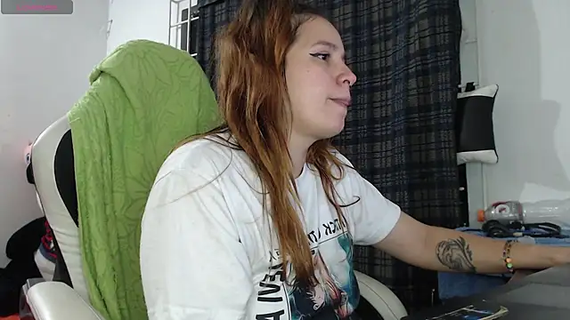 Betty Hoe online show from 02.01.25