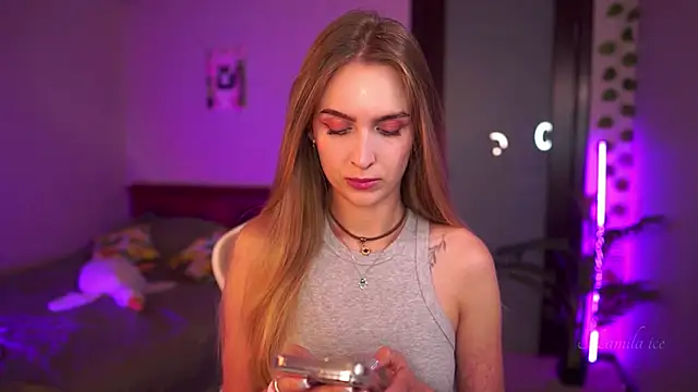 Kamila icee online show from 09.21.25