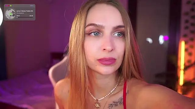 Kamila icee online show from 10.04.25