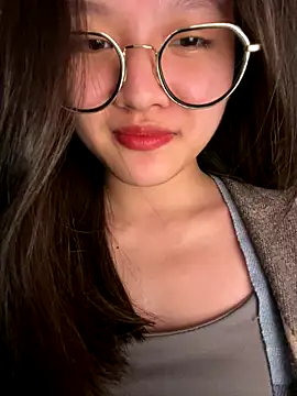 Krixxi22 online show from 09.15.25