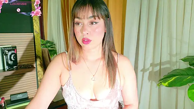 AnnaVictoria   online show from 05.23.26