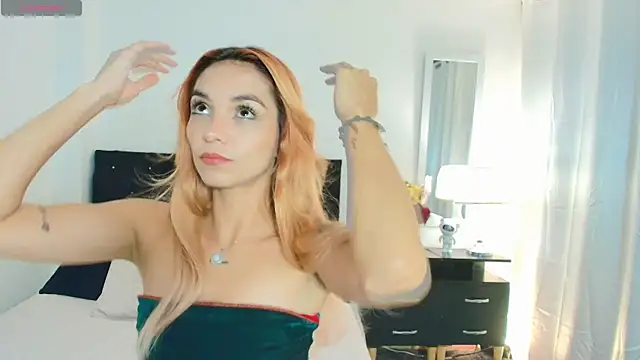 Snapshot of MeganLorensx chatting on 09.25.25 MeganLorensx online show from 09.25.25