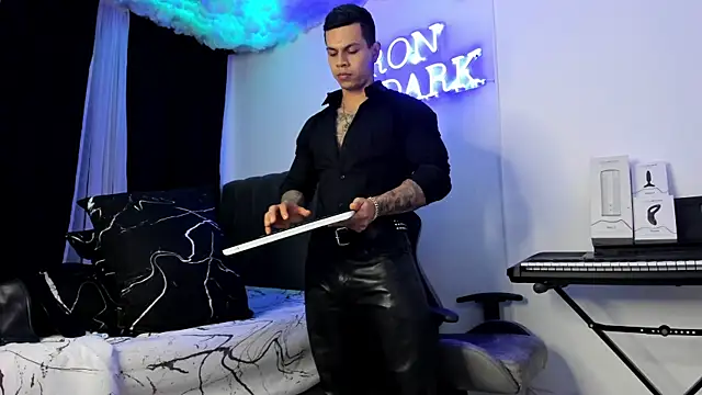 Aron Dark online show from 12.05.24