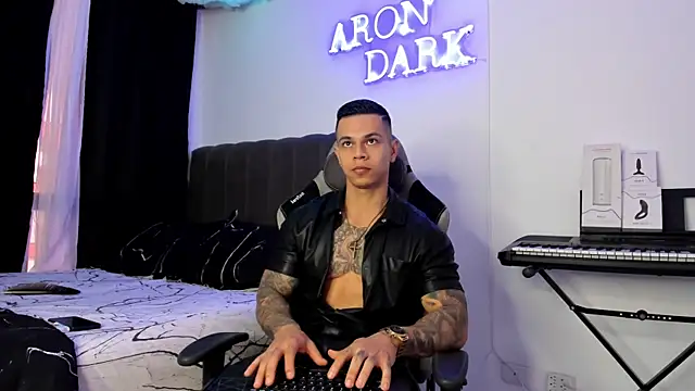 Aron Dark online show from 01.10.25