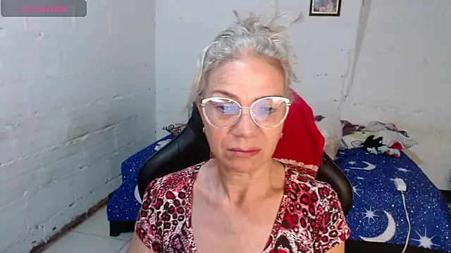 Snapshot of Giorgia_xue53 chatting on 12.11.24 Giorgia xue53 online show from 12.11.24