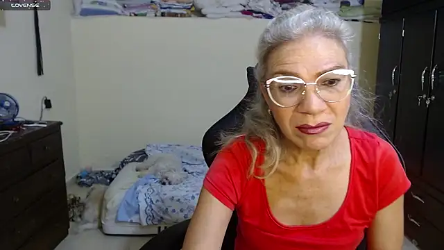Snapshot of Giorgia_xue53 chatting on 02.06.25 Giorgia xue53 online show from 02.06.25