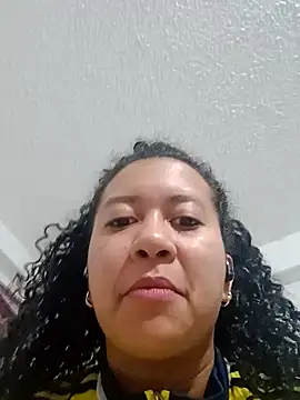 Kenia tompson01 online show from 12.01.24