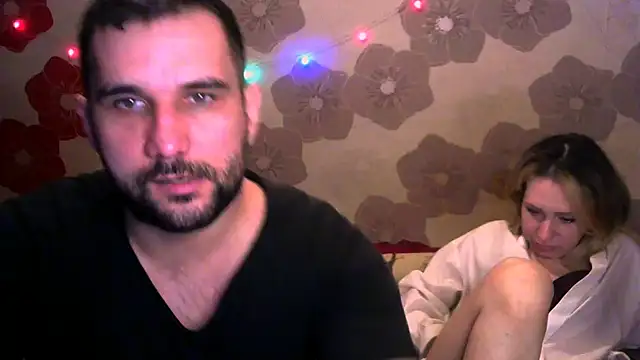 Snapshot of John_Daenerys chatting on 04.07.26 John Daenerys online show from 04.07.26