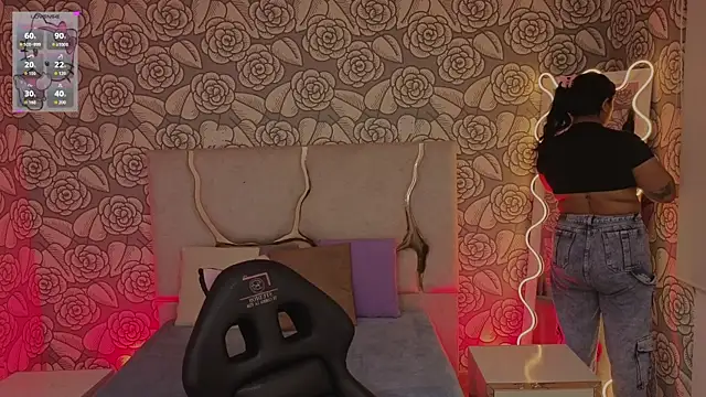 Mellani tay online show from 12.18.25