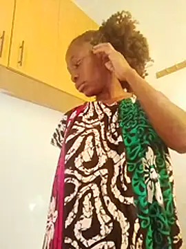 LOVELY-2BERRY online show from 11.01.25