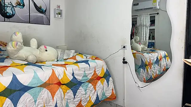 Snapshot of wendy_alejo1712 chatting on 09.11.25 wendy alejo1712 online show from 09.11.25