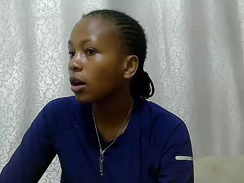 Snapshot of tinabestdoll chatting on 10.27.25 tinabestdoll online show from 10.27.25