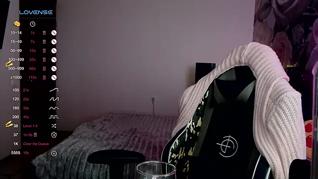  Just a queen 3 online show from 03.03.25