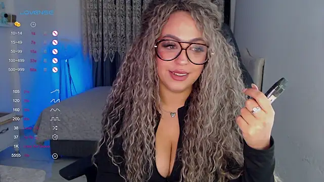  Just a queen 3 online show from 01.15.26