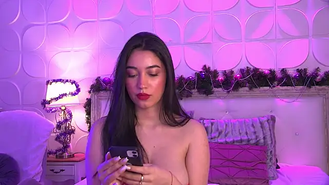 Amy Sin online show from 12.17.24