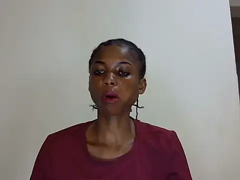 Snapshot of fire_waiste_ chatting on 12.19.25 fire waiste online show from 12.19.25