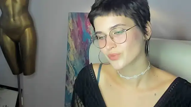 Snapshot of sarah_perfect chatting on 09.14.25 sarah perfect online show from 09.14.25