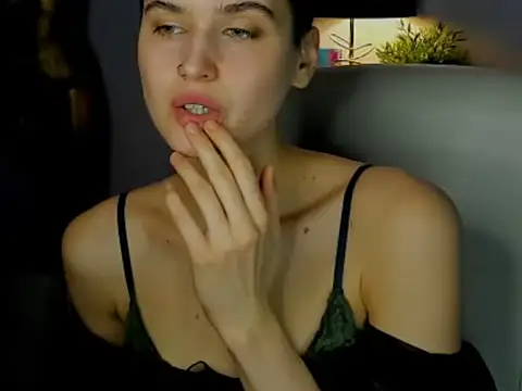 sarah perfect online show from 11.09.25