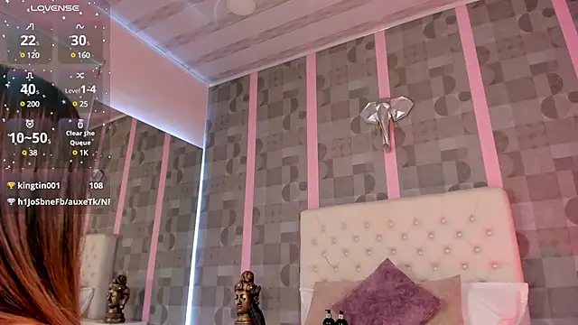 Snapshot of sweetty_paulina chatting on 01.10.25 sweetty paulina online show from 01.10.25