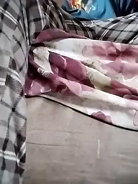 Snapshot of DARemo42O chatting on 01.11.25 DARemo42O online show from 01.11.25