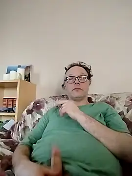 Snapshot of DARemo42O chatting on 02.14.25 DARemo42O online show from 02.14.25