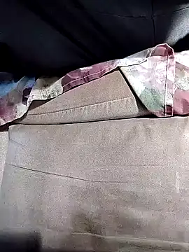 Snapshot of DARemo42O chatting on 02.24.25 DARemo42O online show from 02.24.25