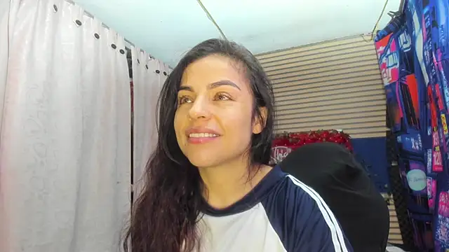 Snapshot of rosse_2504 chatting on 07.15.26 rosse 2504 online show from 07.15.26