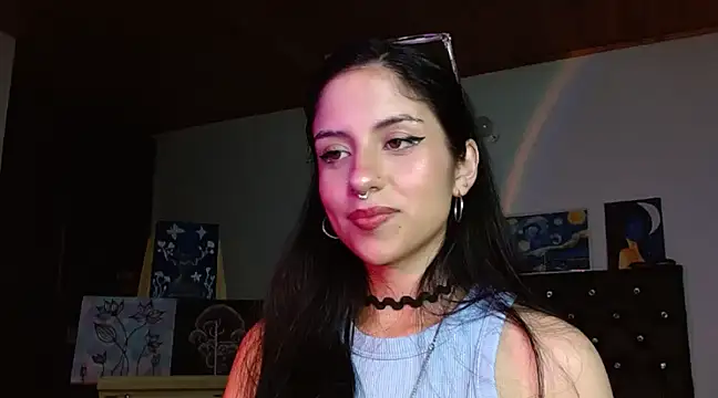 Snapshot of Ary_Pieerce chatting on 03.21.25 Ary Pieerce online show from 03.21.25