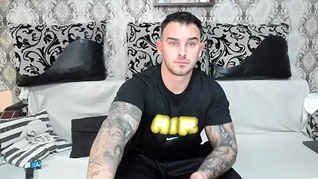 Jonmusclemaster online show from 11.13.25