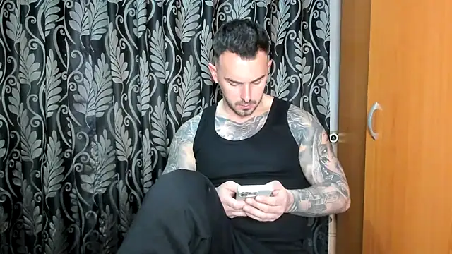 Jonmusclemaster online show from 04.10.26