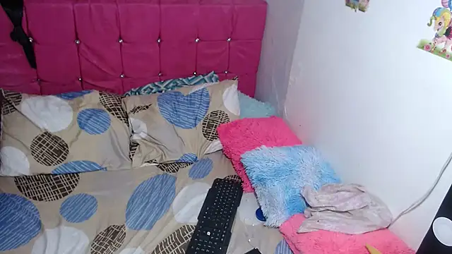 kiara milf  online show from 07.29.26