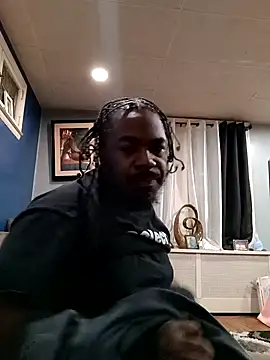 Snapshot of MRHANDSOME3800 chatting on 12.24.24 MRHANDSOME3800 online show from 12.24.24