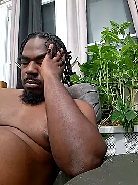 Snapshot of MRHANDSOME3800 chatting on 10.08.25 MRHANDSOME3800 online show from 10.08.25