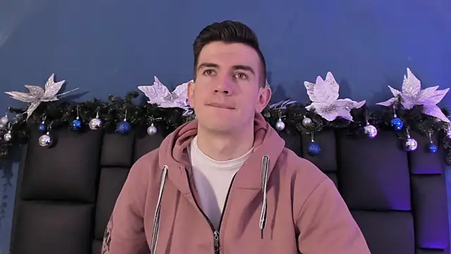 MikaelSlow online show from 12.18.25